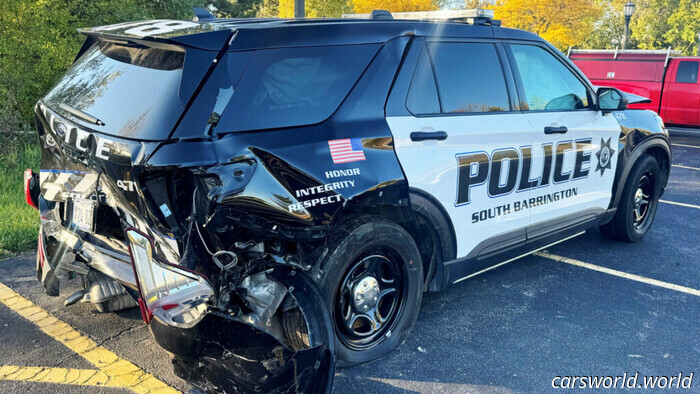 Спящий водитель Tesla в шоке: автопилот не «укрыл» его перед тем, как врезаться в полицейский патрульный автомобиль | Carscoops